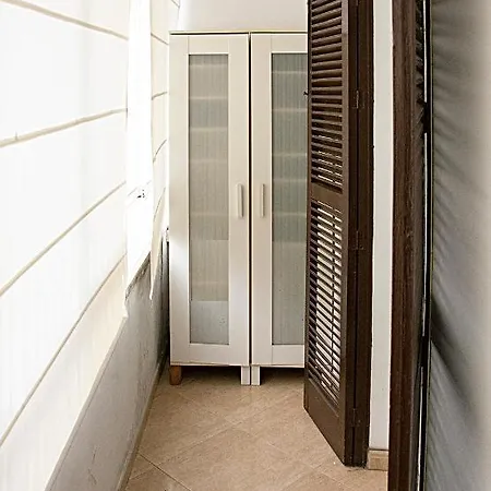 Апартаменты Checkinn - Apartamento De 3 Dormitorios En Triana