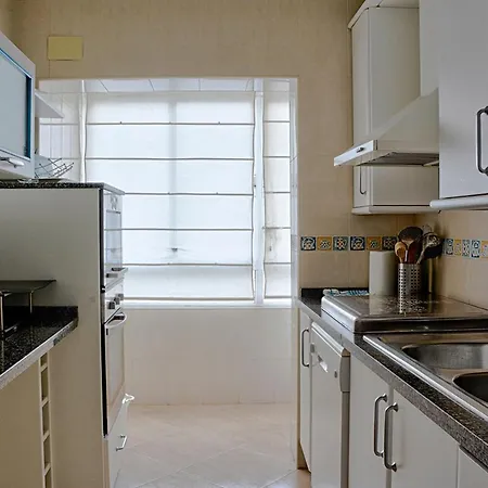 Апартаменты Checkinn - Apartamento De 3 Dormitorios En Triana *