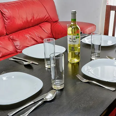 Checkinn - Apartamento De 3 Dormitorios En Triana Апартаменты